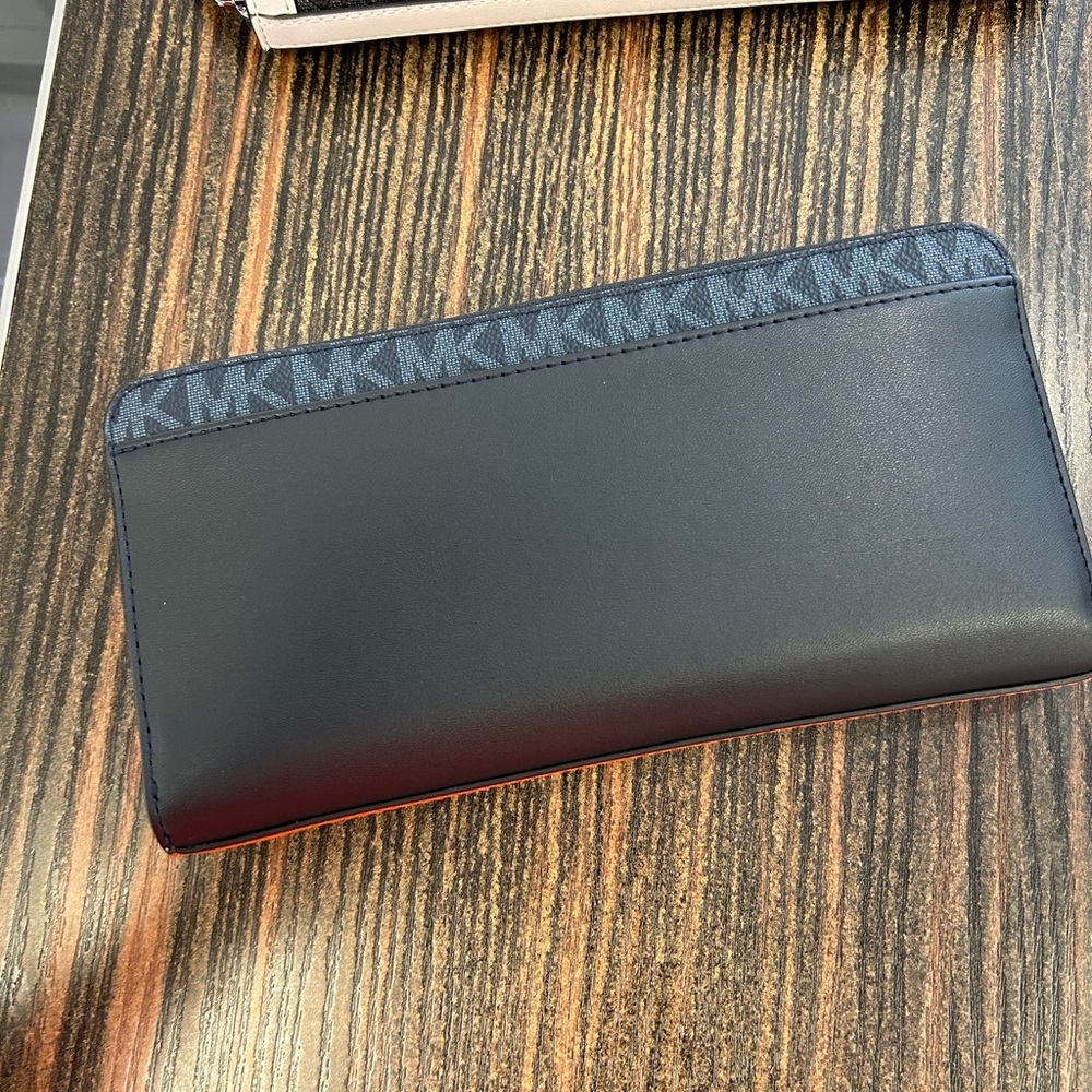 Michael Kors Cooper Tech Zip Around NWT blue orange men wallet signature logo - Picture 6 of 9